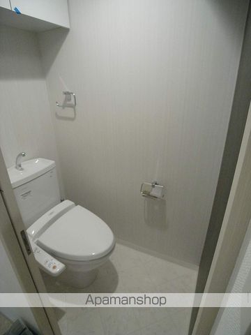 地下鉄中央線 谷町四丁目駅 徒歩5分 15階建 築18年のトイレ写真