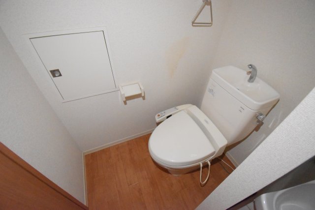 グランドゥール三ツ沢のトイレ写真