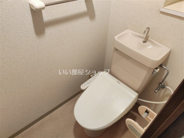 カドーロ壱番館のトイレ写真