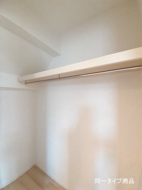 ファースト サンライズIの内装写真