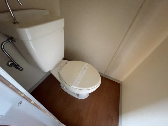 トイレ　※別部屋の写真です