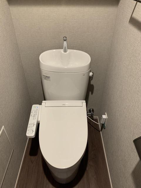 都営大江戸線 清澄白河駅 徒歩2分 9階建 築5年のトイレ写真