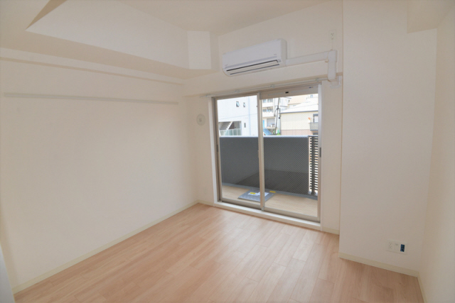 居室・リビング　写真は同マンションの別のお部屋のものです