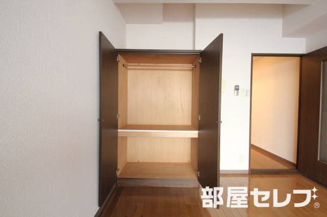 収納　※２０２号室内装写真参照