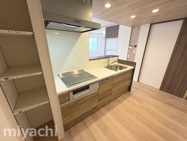 ＪＲ高徳線 佐古駅 徒歩14分 3階建 築1年のキッチン写真