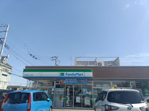 コンビニ　ファミリーマート 市川曽谷七丁目店（コンビニ）まで263m