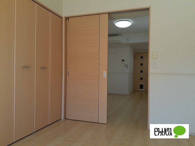 その他部屋・スペース　ＬＤＫ１０．３帖