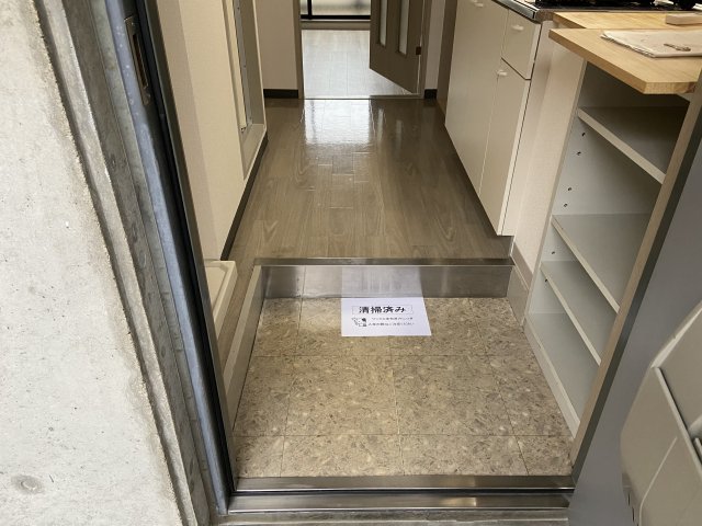 フルールロードの玄関写真
