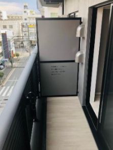 バルコニー