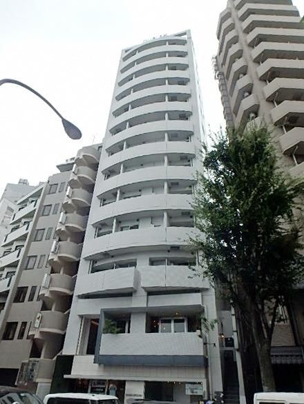 建物外観　オートロックマンション