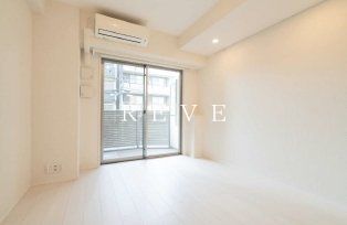 パークリュクス門前仲町monoの居間写真