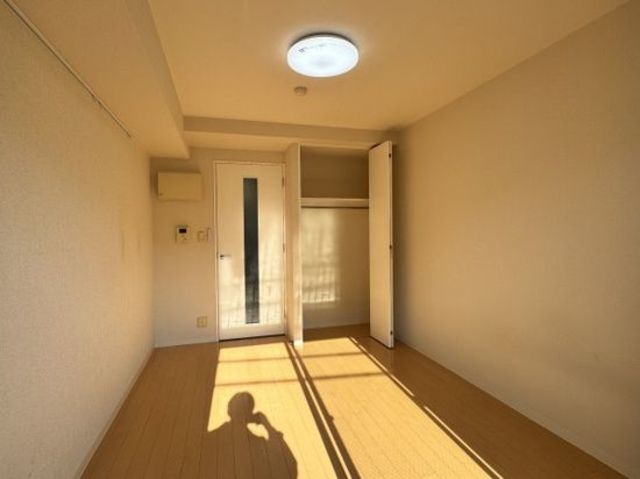 東京メトロ東西線 南行徳駅 徒歩9分 5階建 築19年の居間写真