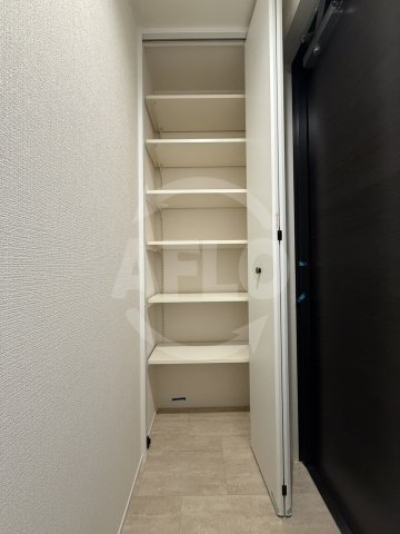 収納　エムズ谷六　シューズボックス