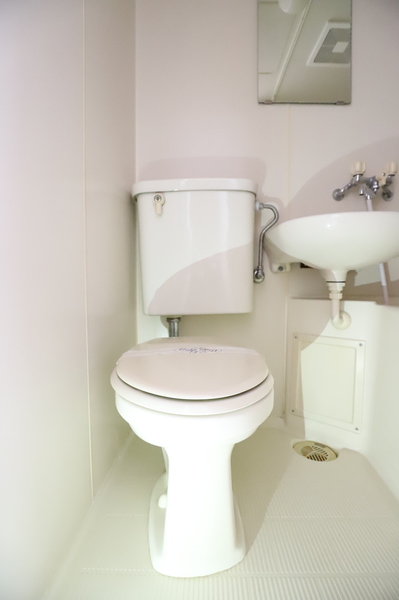 ライベストコート美野島のトイレ写真