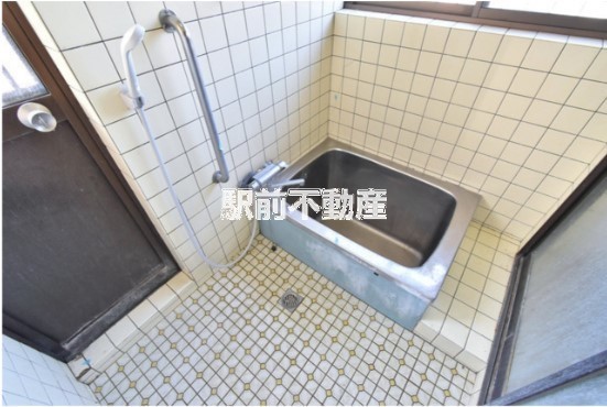 大刀洗貸家の風呂写真