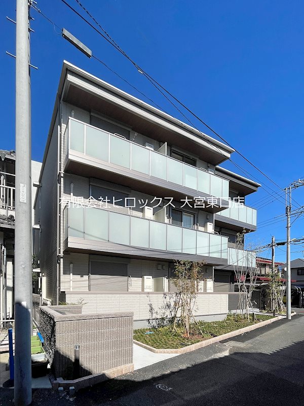 建物外観　入口側から