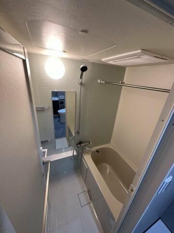 バス・シャワールーム　別部屋参考写真