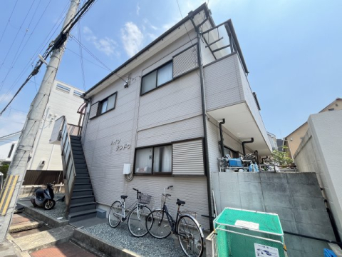 ハイツテンドウの外観写真