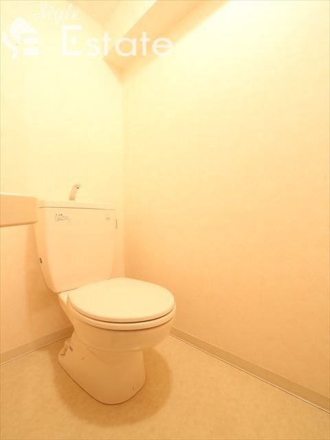地下鉄桜通線 桜山駅 徒歩5分 4階建 築23年のトイレ写真