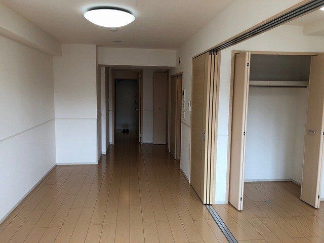 ＪＲ東北本線 仙台駅 徒歩8分 11階建 築11年の居間写真