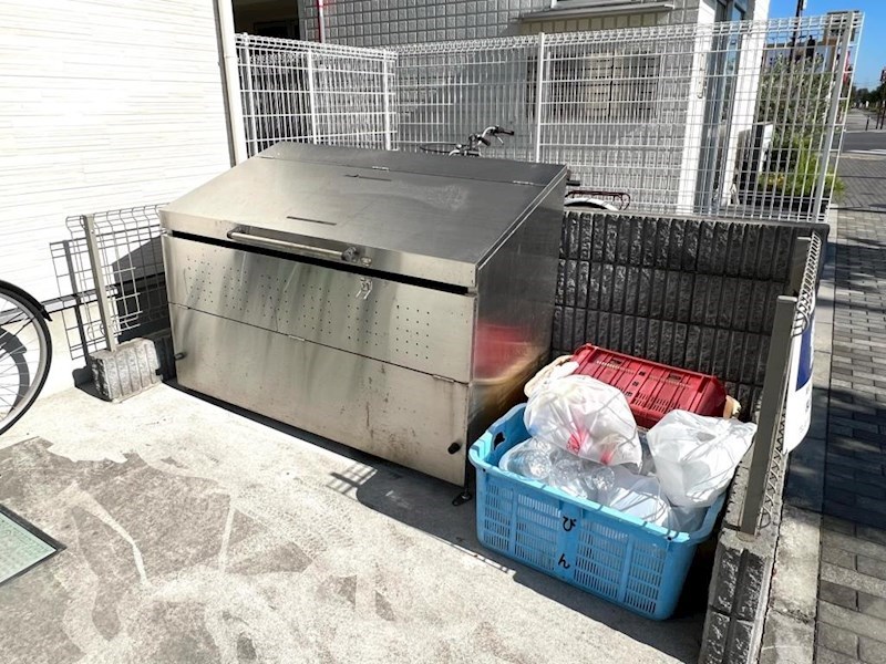その他　敷地内ゴミ置き場