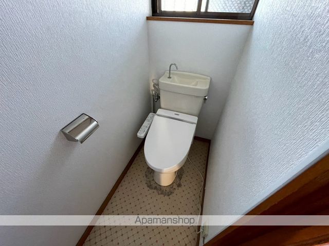 ＪＲ東海道本線 辻堂駅 徒歩13分 2階建 築42年のトイレ写真