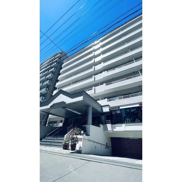地下鉄東西線 西１８丁目駅 徒歩3分 築40年