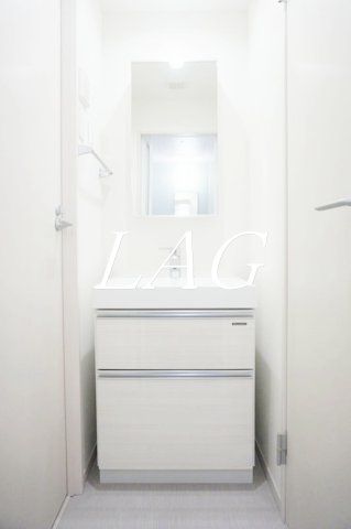 洗面設備　洗面台です。