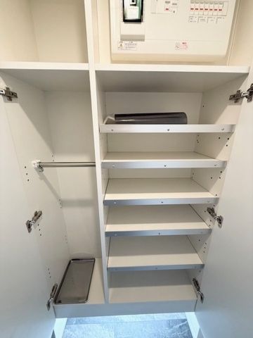 収納　たっぷりとした収納スペースです