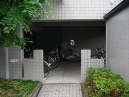 ロイヤル曽根の外観写真