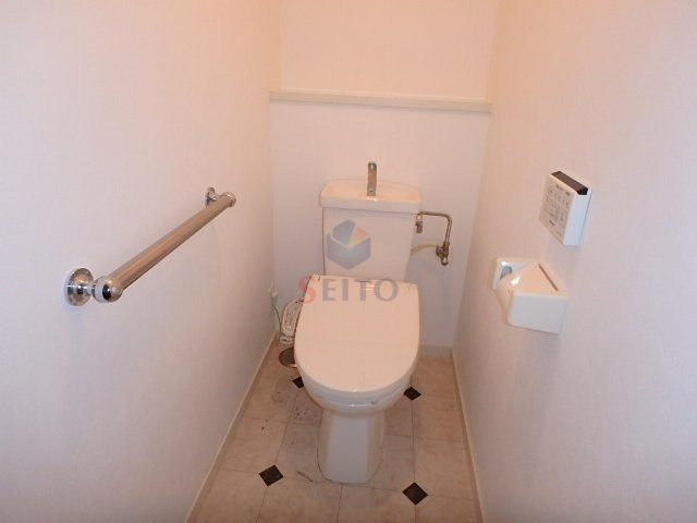 ロイヤル曽根のトイレ写真