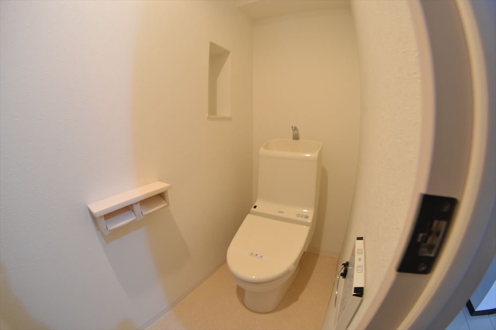 トイレ　コンパクトで使いやすいトイレです