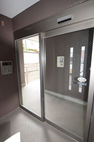 エントランス　オートロック