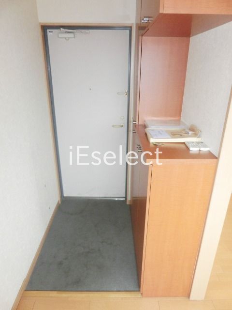 玄関　シューズＢＯＸ付いてます。