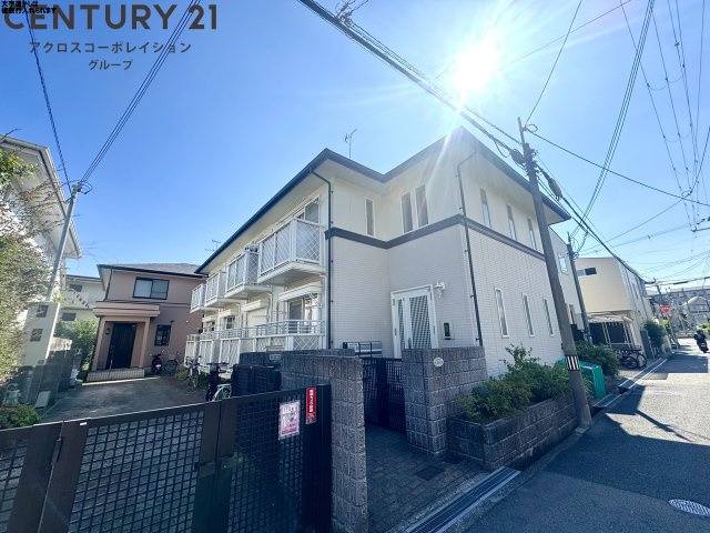 建物外観　オートロック付きで安心！