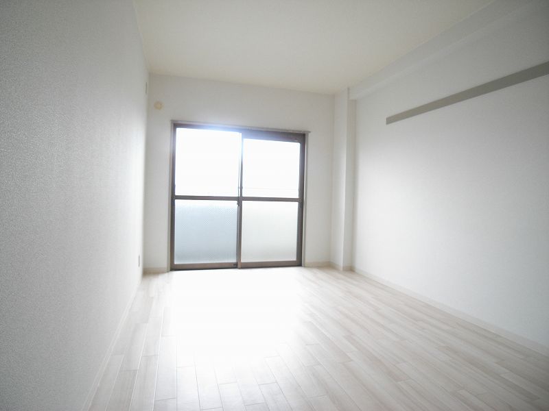 その他部屋・スペース　広い洋室7.5帖