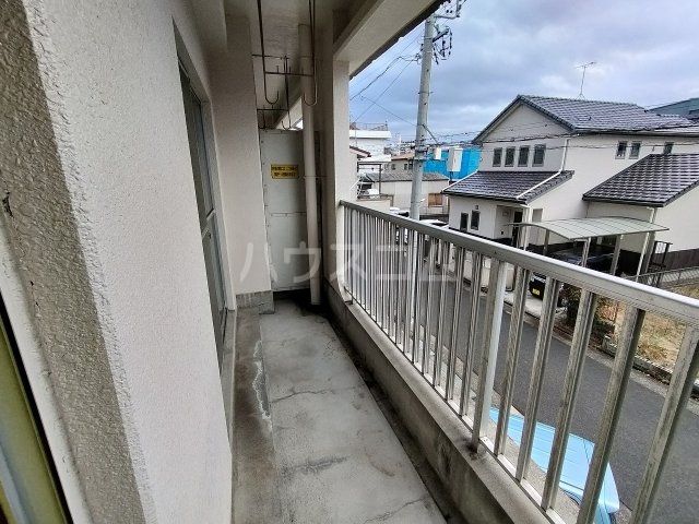 【名古屋市北区辻町のマンションのバルコニー】