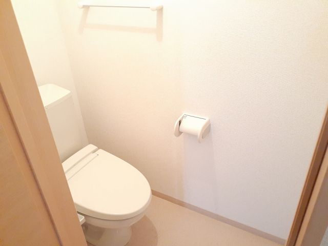 【旭川市東光十二条のアパートのトイレ】