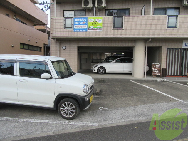 【In-Towner木町の駐車場】