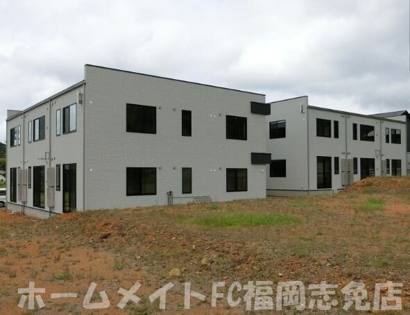 糟屋郡久山町大字久原のアパートの建物外観