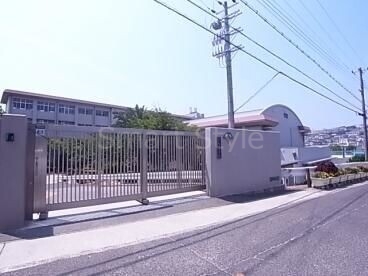 小学校　神戸市立福田小学校（小学校）まで517m