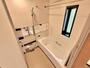 バス・シャワールーム　浴室換気乾燥機付のバスルーム♪