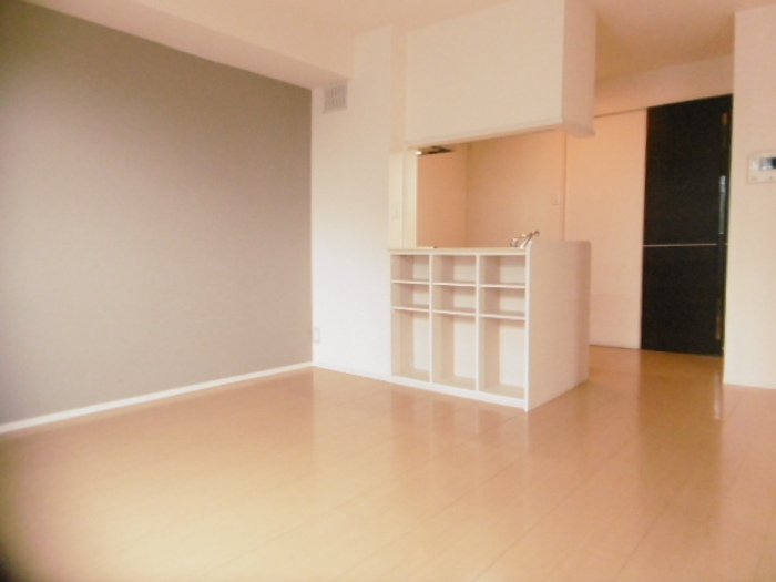 居室・リビング　☆明るいリビング☆