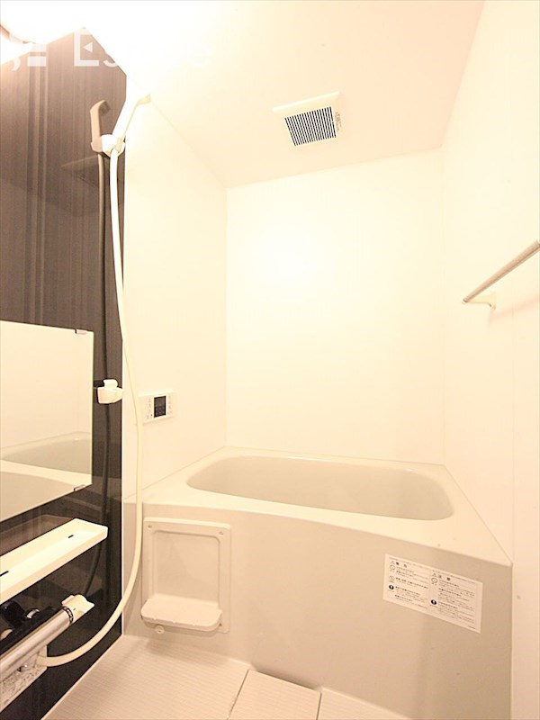 バス・シャワールーム　バスルーム