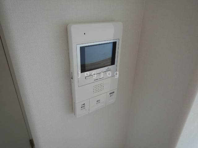 セキュリティ　モニターホンで不審者撃退。