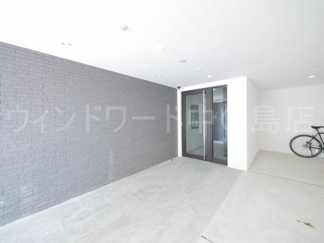 エントランス　詳細は、ウィンドワード中の島店までご相談下さい。