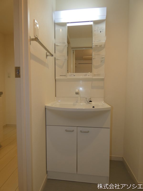 洗面設備　シャンプードレッサー