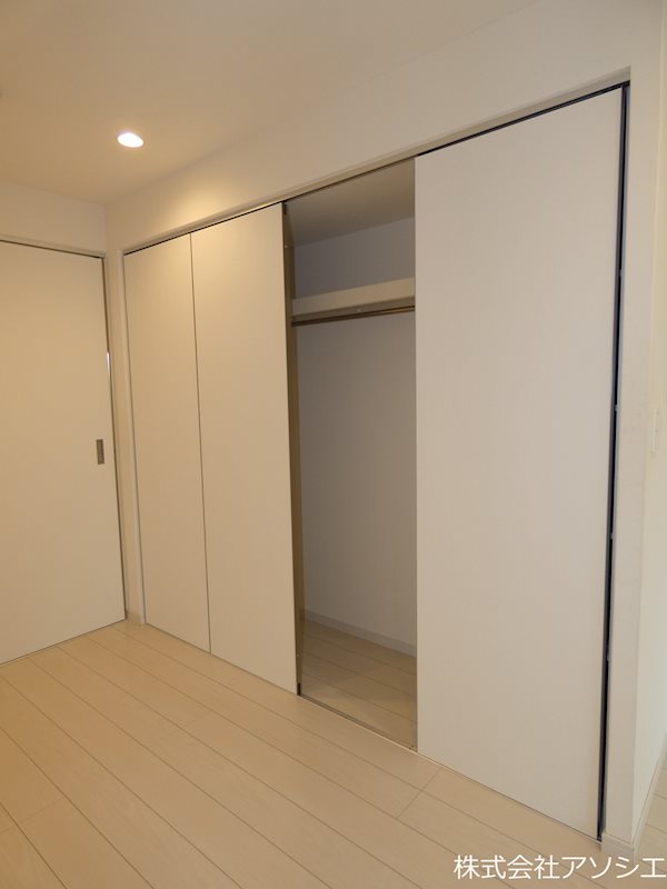 収納　クローゼット