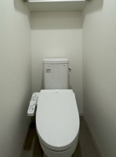 トイレ　清潔感のあるトイレです