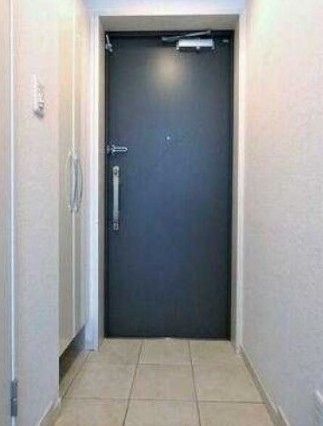 玄関　コンフォリア三田ノース（別部屋参考画像）